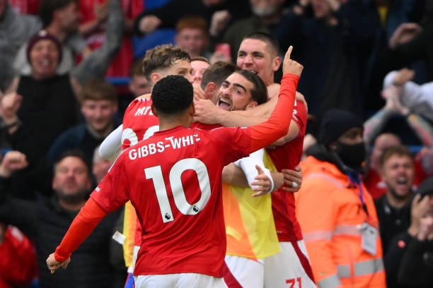 仅吸引了他 仅吸引了他